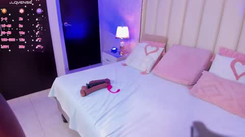 madissonbonny_ online show from 04/04/26, 09:12