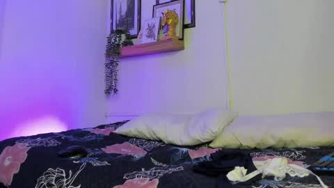 Snapshot of madissonkay chatting on 05/15/26, 05:53 online show from 05/15/26, 05:53