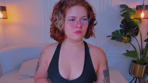 madissonmoore5 online show from 10/01/25, 12:22