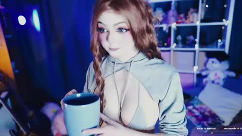 Alice online show from 04/29/26, 02:43