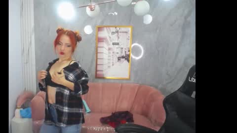 Mady online show from 12/18/25, 11:05