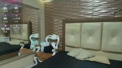 madyscarlett online show from 11/24/25, 12:05