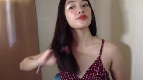 Snapshot of mae_luna chatting on 07/17/26, 04:08 mae_luna online show from 07/17/26, 04:08