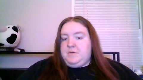 Snapshot of maeluxe chatting on 07/10/26, 03:00 maeluxe online show from 07/10/26, 03:00