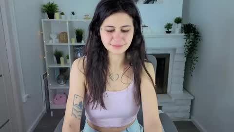 Mia online show from 02/28/26, 03:35