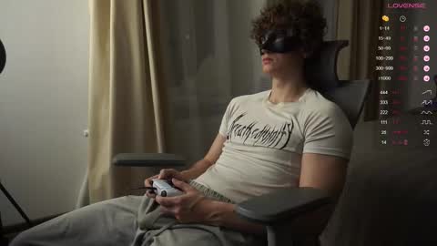 Snapshot of maestro3369 chatting on 10/11/25, 06:17 Mike XMaestro 3369 online show from 10/11/25, 06:17