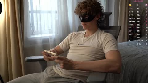 Mike XMaestro 3369 online show from 04/19/26, 02:38