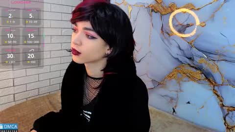 maevekuro online show from 11/19/25, 03:06