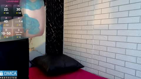 maevekuro online show from 05/10/26, 03:12