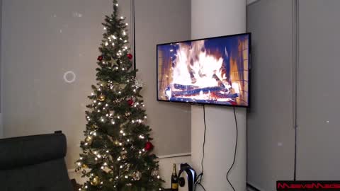 Meaves online show from 12/14/24, 01:17