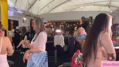 Meaves online show from 02/07/26, 10:57