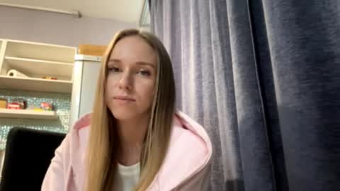 Sara online show from 02/18/26, 08:10