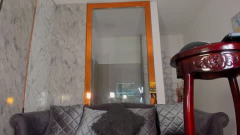 mafearias23 online show from 02/13/26, 06:42