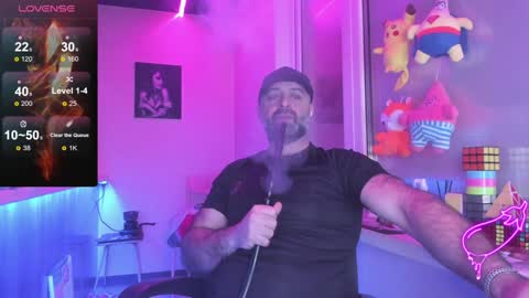 Snapshot of magabear chatting on 01/27/25, 01:26 Magabear online show from 01/27/25, 01:26