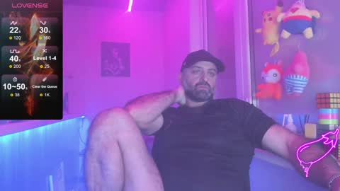 Snapshot of magabear chatting on 01/27/25, 06:31 Magabear online show from 01/27/25, 06:31