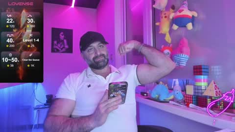 Snapshot of magabear chatting on 01/30/25, 02:49 Magabear online show from 01/30/25, 02:49