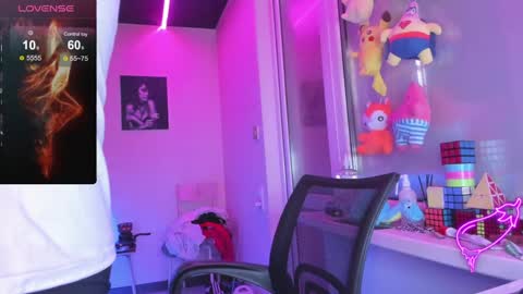 Snapshot of magabear chatting on 02/02/25, 06:58 Magabear online show from 02/02/25, 06:58