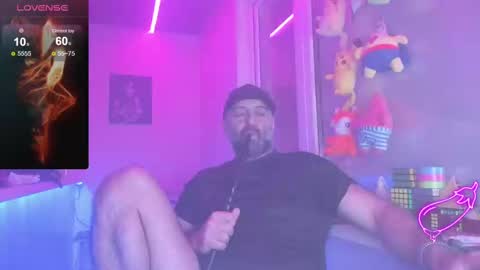 Snapshot of magabear chatting on 03/07/25, 08:22 Magabear online show from 03/07/25, 08:22