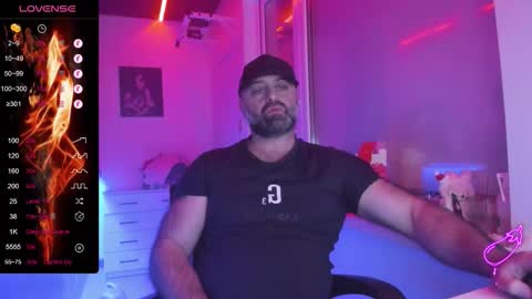 Snapshot of magabear chatting on 01/16/26, 07:29 Magabear online show from 01/16/26, 07:29