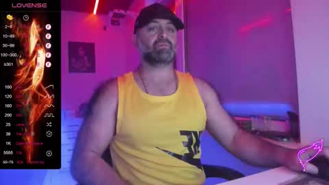 Snapshot of magabear chatting on 02/12/26, 03:01 Magabear online show from 02/12/26, 03:01