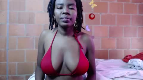 Snapshot of magaharper1 chatting on 02/16/25, 07:49 magaharper1 online show from 02/16/25, 07:49