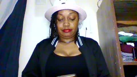 Snapshot of magdalinemus chatting on 06/14/26, 03:47 magdalinemus online show from 06/14/26, 03:47