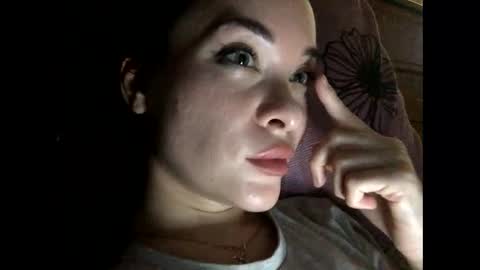 magggg658318 online show from 02/03/25, 06:07