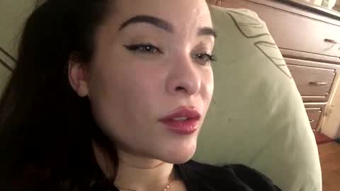 magggg658318 online show from 03/07/25, 12:23