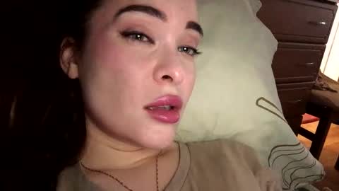 magggg658318 online show from 11/27/25, 12:07