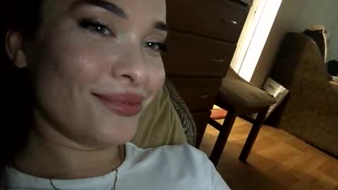 magggg658318 online show from 05/21/26, 03:52