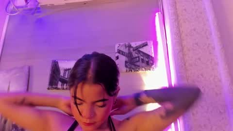 Maggie online show from 10/09/25, 12:58