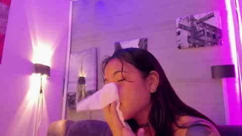 Maggie online show from 10/12/25, 12:37