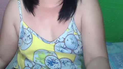 Snapshot of maggie_sweet09 chatting on 07/20/26, 12:29 maggie_sweet09 online show from 07/20/26, 12:29
