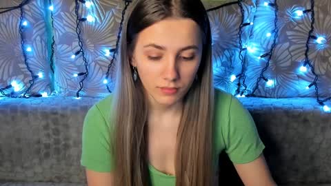 Maggie online show from 02/09/25, 01:11