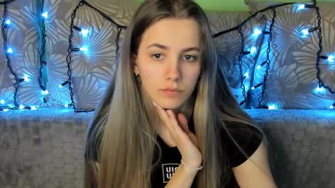 Maggie online show from 02/24/25, 08:27