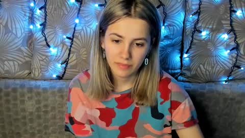 Maggie online show from 03/12/25, 01:25