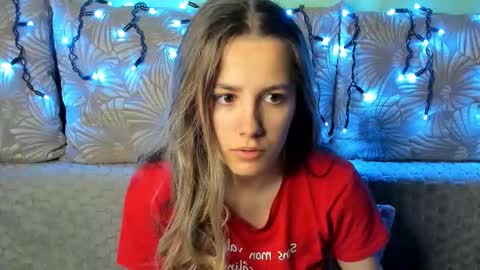 Maggie online show from 12/20/25, 04:41