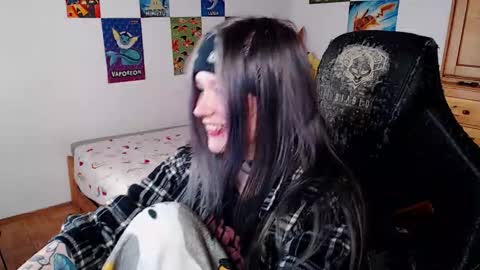 Magdalene Swaggy online show from 12/01/25, 06:13