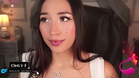   online show from 09/18/25, 09:28