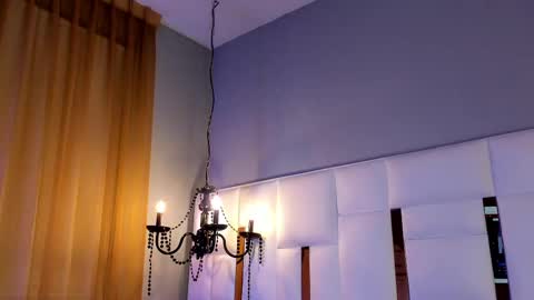 Snapshot of magic_marg chatting on 03/12/25, 12:53 Marge online show from 03/12/25, 12:53