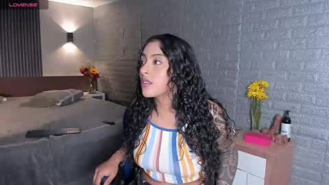 Snapshot of magic_marg chatting on 09/29/25, 09:52 Marge online show from 09/29/25, 09:52