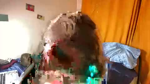 Mikky or Moon online show from 12/31/24, 09:17