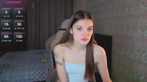 Snapshot of magic_shy chatting on 10/30/25, 01:40 Merry online show from 10/30/25, 01:40