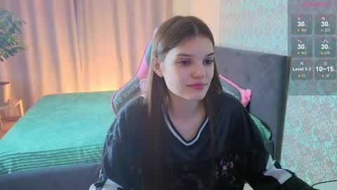 Merry online show from 04/02/26, 01:47