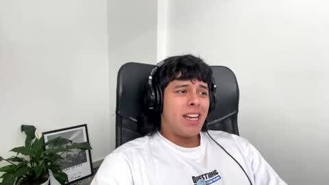 Tony Hoffa online show from 04/05/26, 07:33