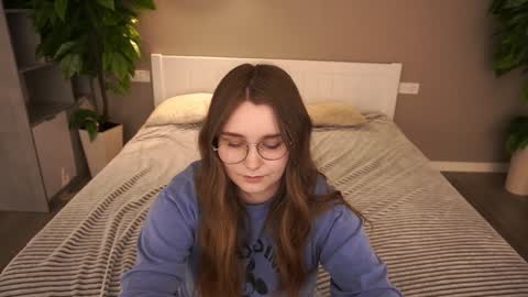 Emily online show from 12/12/24, 02:00