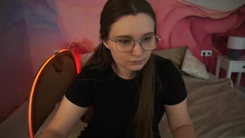 Emily online show from 09/22/25, 12:51