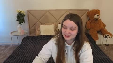 Emily online show from 03/26/26, 07:03