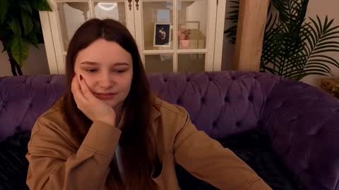 Emily online show from 03/30/26, 06:47