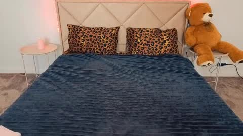 Emily online show from 04/28/26, 06:07